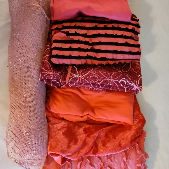 12.5+ Yards PINK Fabric Bundle Solids Stripes Textures Embellished Sewing Crafts - Picture 2 of 16